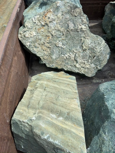 Ландшафтные глыбы зелёные 200-500 килограмм купить в Электростали