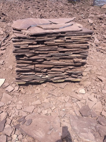 Плитняк лемезит бордовый для цоколя 1,5-2 см купить в Электростали