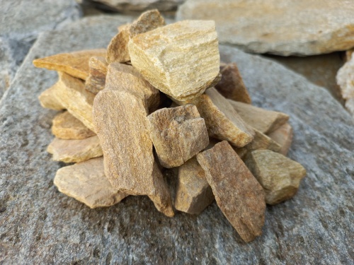 Златолит жёлтый декоративная каменная крошка купить в Электростали