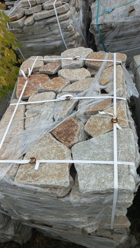 Плитняк галтованный гранитный для ландшафтного дизайна купить в Электростали