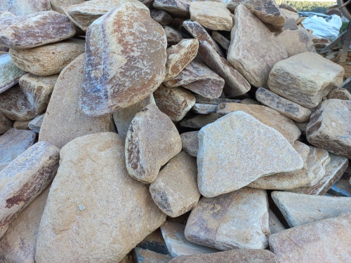 Златолит жёлтый, жёлто-зелёный глыбки и валуны для ланшафтного дизайна купить в Электростали